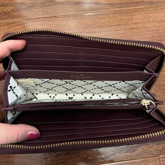 Kate Spade Wallet - Picture 3 of 3